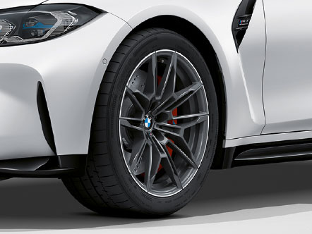 19/20 M forged wheels Double-spoke style 826 M Bicolour Black with mixed tyres